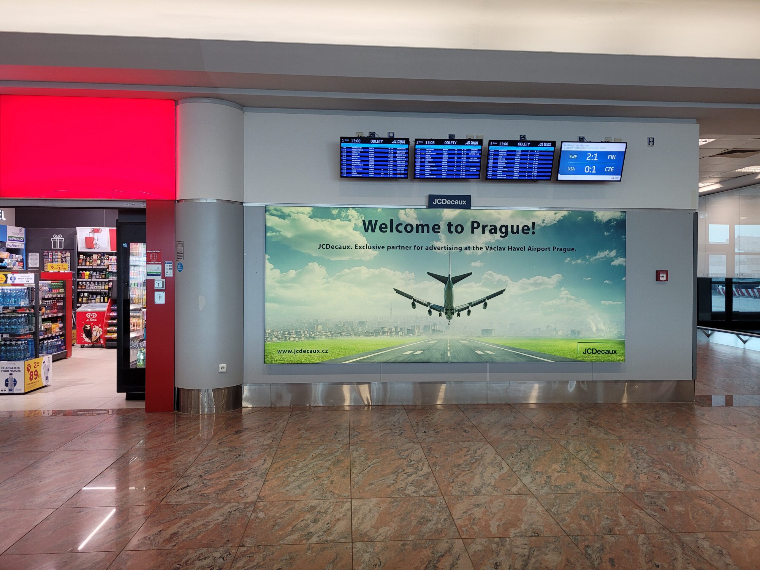 Airports Without Losing Your Sanity: A Real Traveler’s Guide