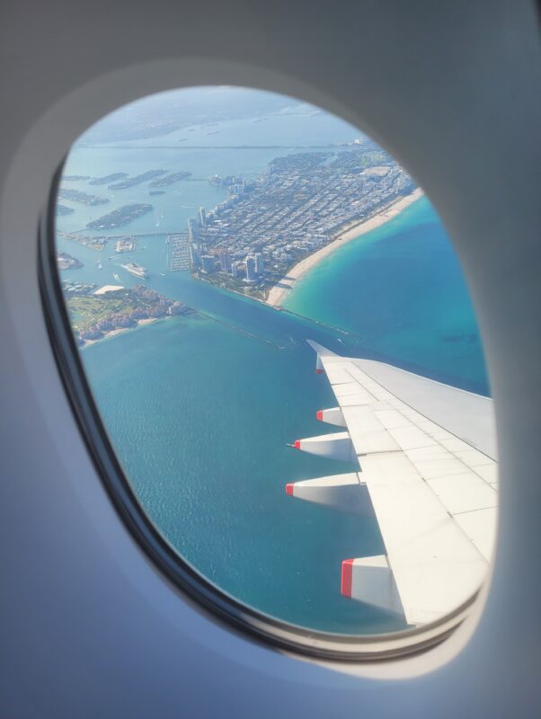 View from an Airplane - Links to Travel Guides page