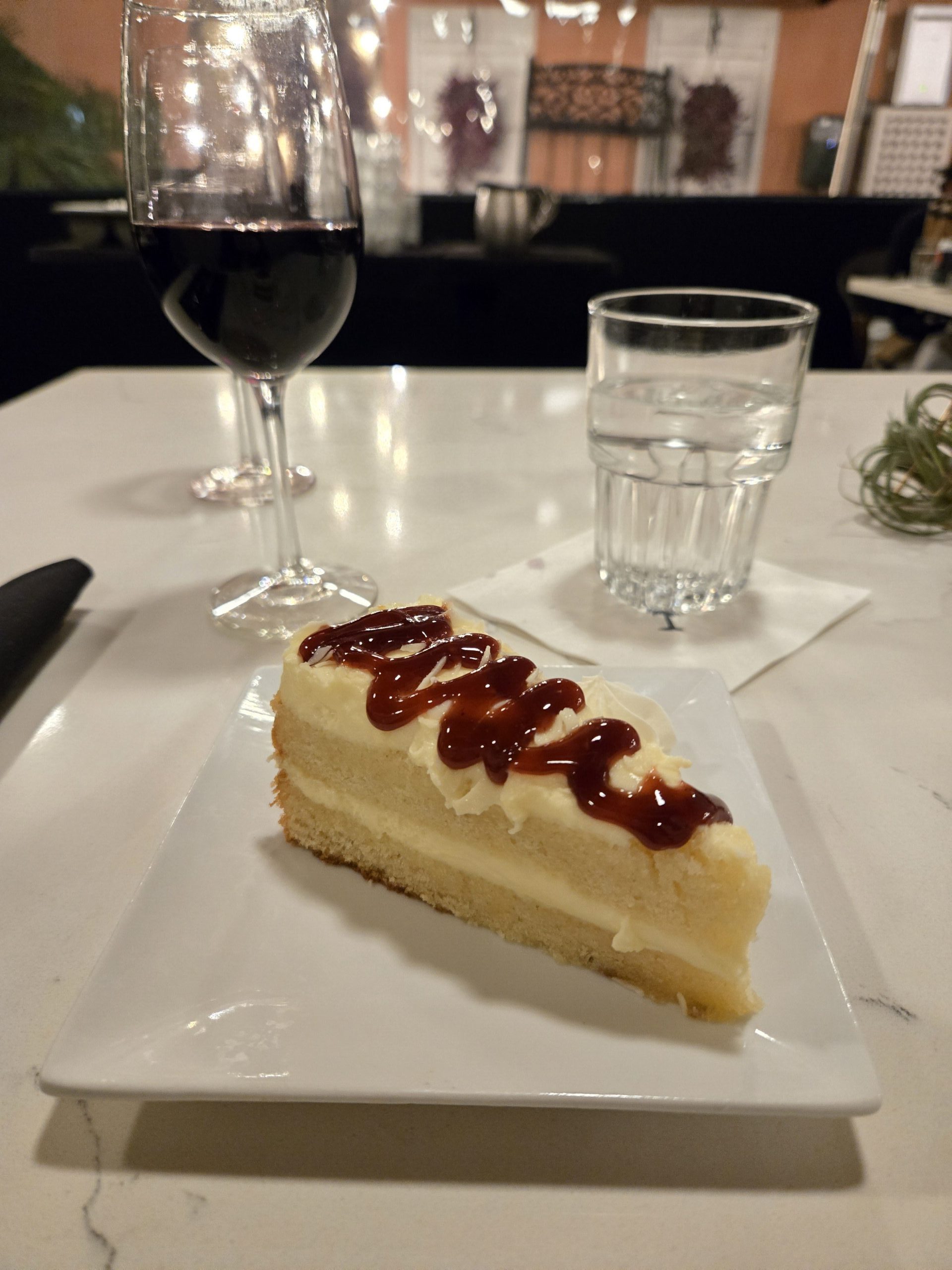 Charleston Dining Guide ~ Where History Meets Delicious Eats