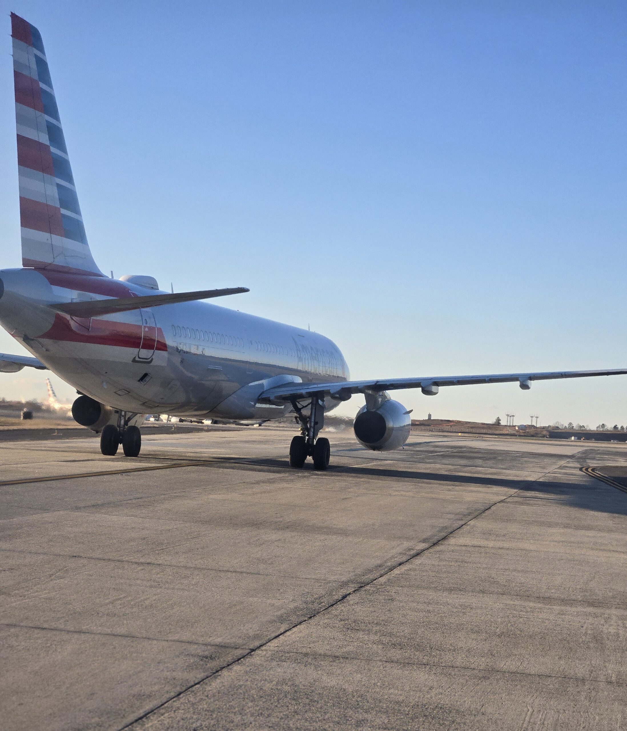 Guide to Surviving Flight Delays, Diversions, & Long Connections